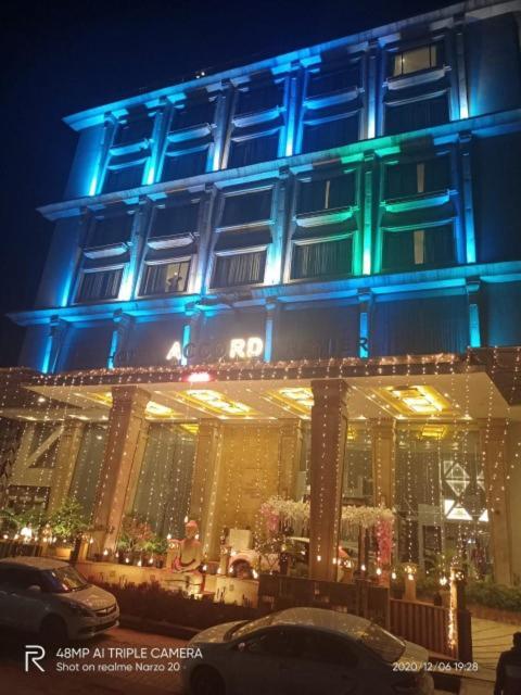 Hotel Accord Premier Raigarh Exterior foto