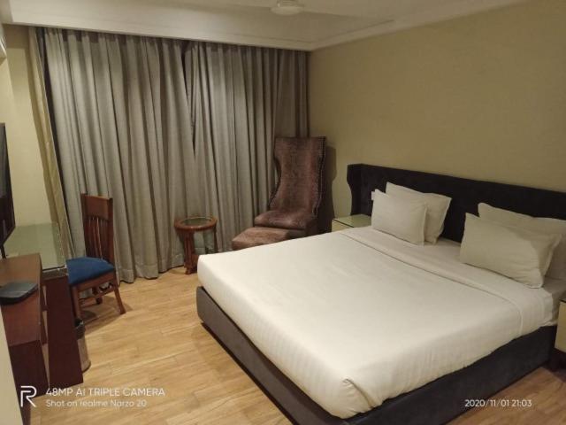 Hotel Accord Premier Raigarh Exterior foto